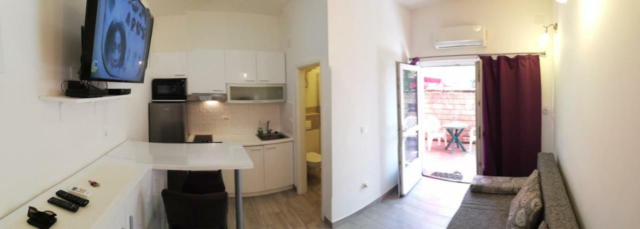 Apartment Vinko Split Exterior photo